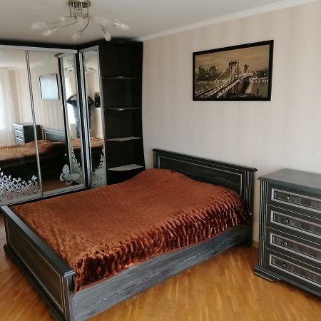 Тихая Квартира В Центре Ковеля Kovel' Exterior photo